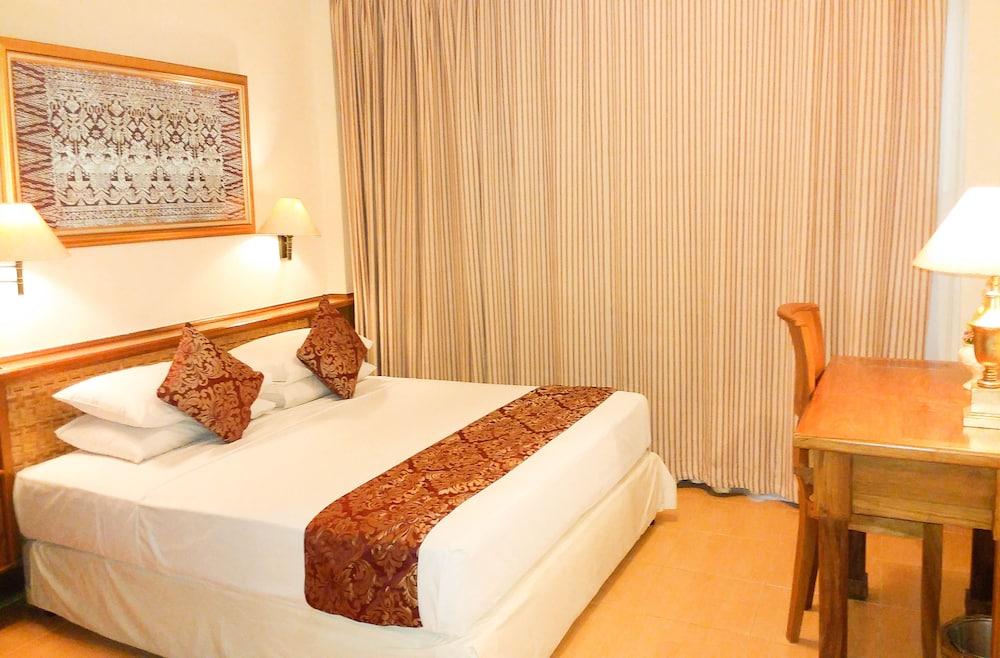 บาหลีคลับสูท&จายาการ์ตาบาหลี Hotel เลอกีอัน ภายนอก รูปภาพ