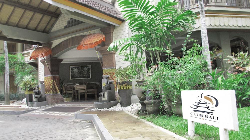 บาหลีคลับสูท&จายาการ์ตาบาหลี Hotel เลอกีอัน ภายนอก รูปภาพ