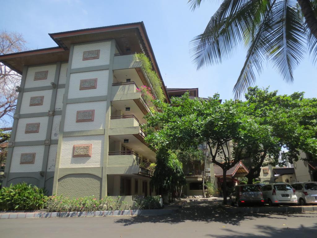 บาหลีคลับสูท&จายาการ์ตาบาหลี Hotel เลอกีอัน ภายนอก รูปภาพ
