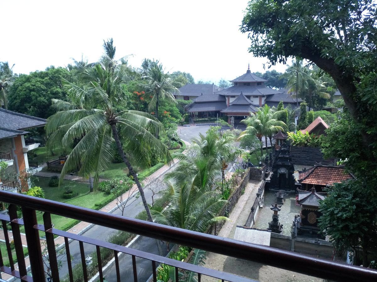 บาหลีคลับสูท&จายาการ์ตาบาหลี Hotel เลอกีอัน ภายนอก รูปภาพ